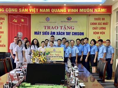 BỆNH VIỆN ĐA KHOA TỈNH TIẾP NHẬN TÀI TRỢ MÁY SIÊU ÂM XÁCH TAY CỦA CÔNG TY KHO VẬN VÀ CẢNG CẨM PHẢ - VINACOMIN