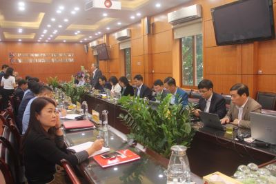 Đảng ủy Công ty Kho vận và cảng Cẩm Phả - Vinacomin báo cáo việc triển khai, thực hiện nghị quyết Đại hội Đảng bộ TKV  nhiệm kỳ 2020-2025