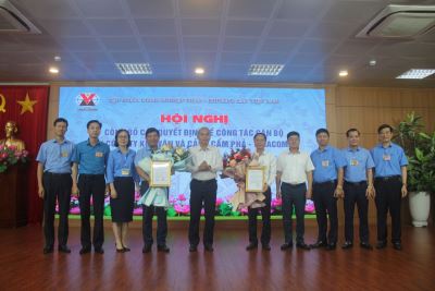 Hội nghị công bố quyết định về công tác cán bộ tại Công ty Kho vận và cảng Cẩm Phả - Vinacomin