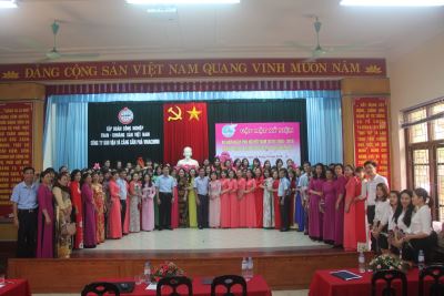 Gặp mặt kỷ niệm 88 năm ngày thành lập Hội LHPN Việt Nam 20/10; sơ kết phong trào nữ CNVCLĐ, hoạt động nữ công 9 tháng năm 2018.