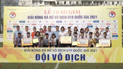 Đội bóng đá nữ Than - Khoáng sản Việt Nam giành Cúp vô địch U19 Quốc gia 2021