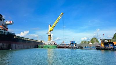 Công ty Kho vận và cảng Cẩm Phả quyết tâm thực hiện nhiệm vụ năm 2024