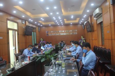 Công ty Kho vận và cảng Cẩm Phả - Vinacomin tổ chức họp ban lãnh đạo