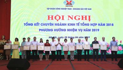 Hội nghị tổng kết chuyên ngành kinh tế tổng hợp năm 2018, phương hướng nhiệm vụ năm 2019