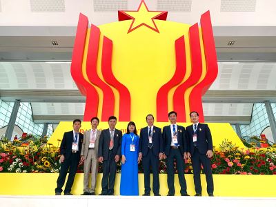 Đoàn đại biểu của TKV dự Đại hội Thi đua yêu nước toàn quốc lần thứ X