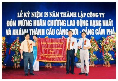 Công ty Kho vận và Cảng Cẩm Phả - 30 năm một chặng đường tự hào