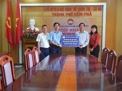 Công ty Kho vận và cảng Cẩm Phả - Vinacomin tích cực hỗ trợ đồng bào miền Trung bị ảnh hưởng do mưa bão