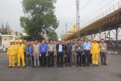 Công ty Kho vận và cảng Cẩm Phả - Vinacomin tổ chức huấn luyện diễn tập ứng phó sự cố tràn dầu năm 2020