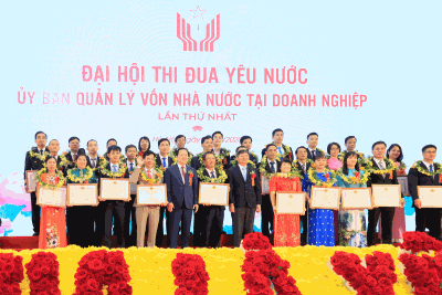 TKV đón nhận Cờ thi đua Đơn vị xuất sắc, dẫn đầu phong trào thi đua năm 2019 của Uỷ ban Quản lý vốn Nhà nước tại Doanh nghiệp