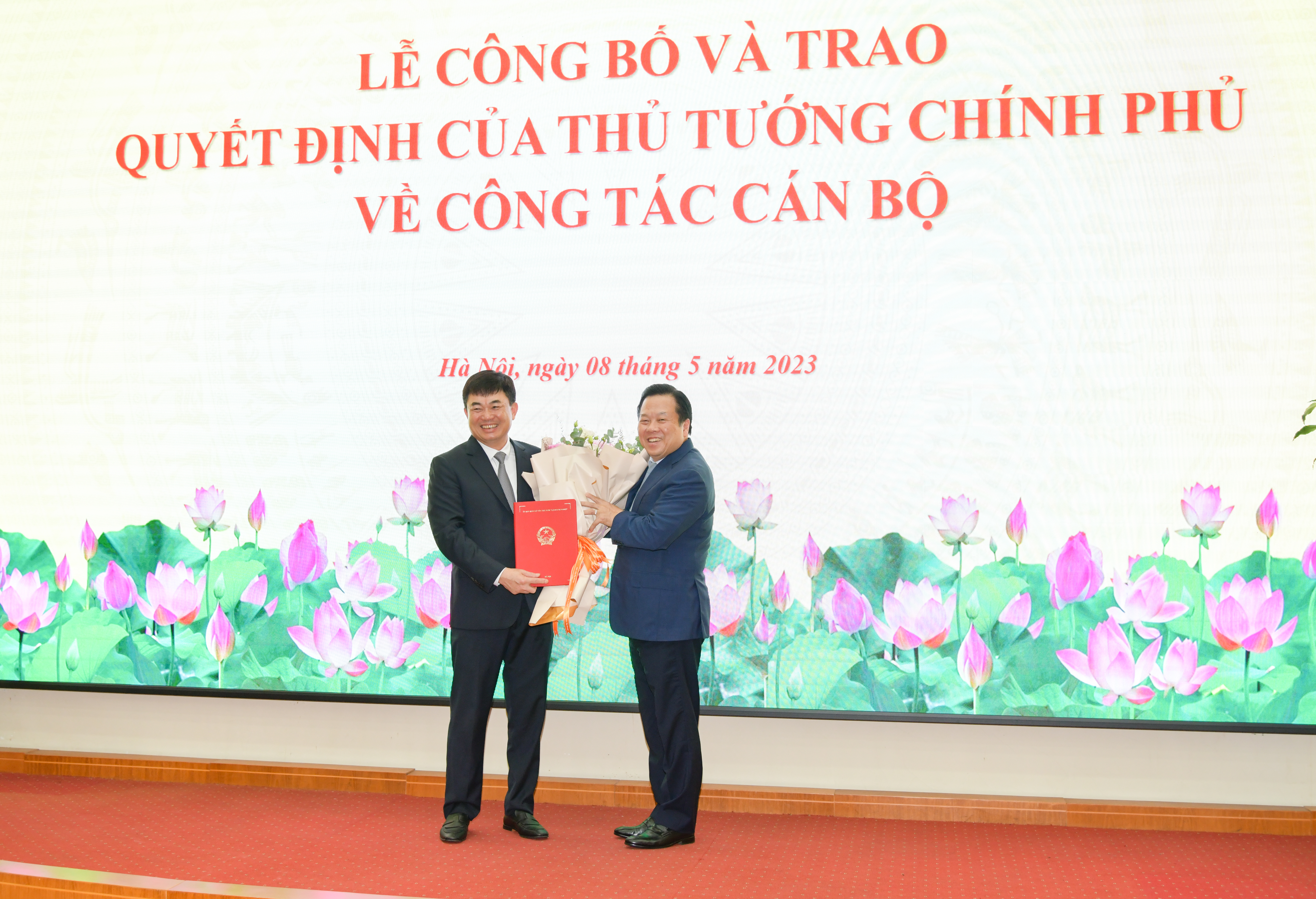 Công bố quyết định bổ nhiệm đồng chí Ngô Hoàng Ngân giữ chức vụ Chủ tịch HĐTV Tập đoàn Công nghiệp Than - Khoáng sản Việt Nam - Ảnh 2