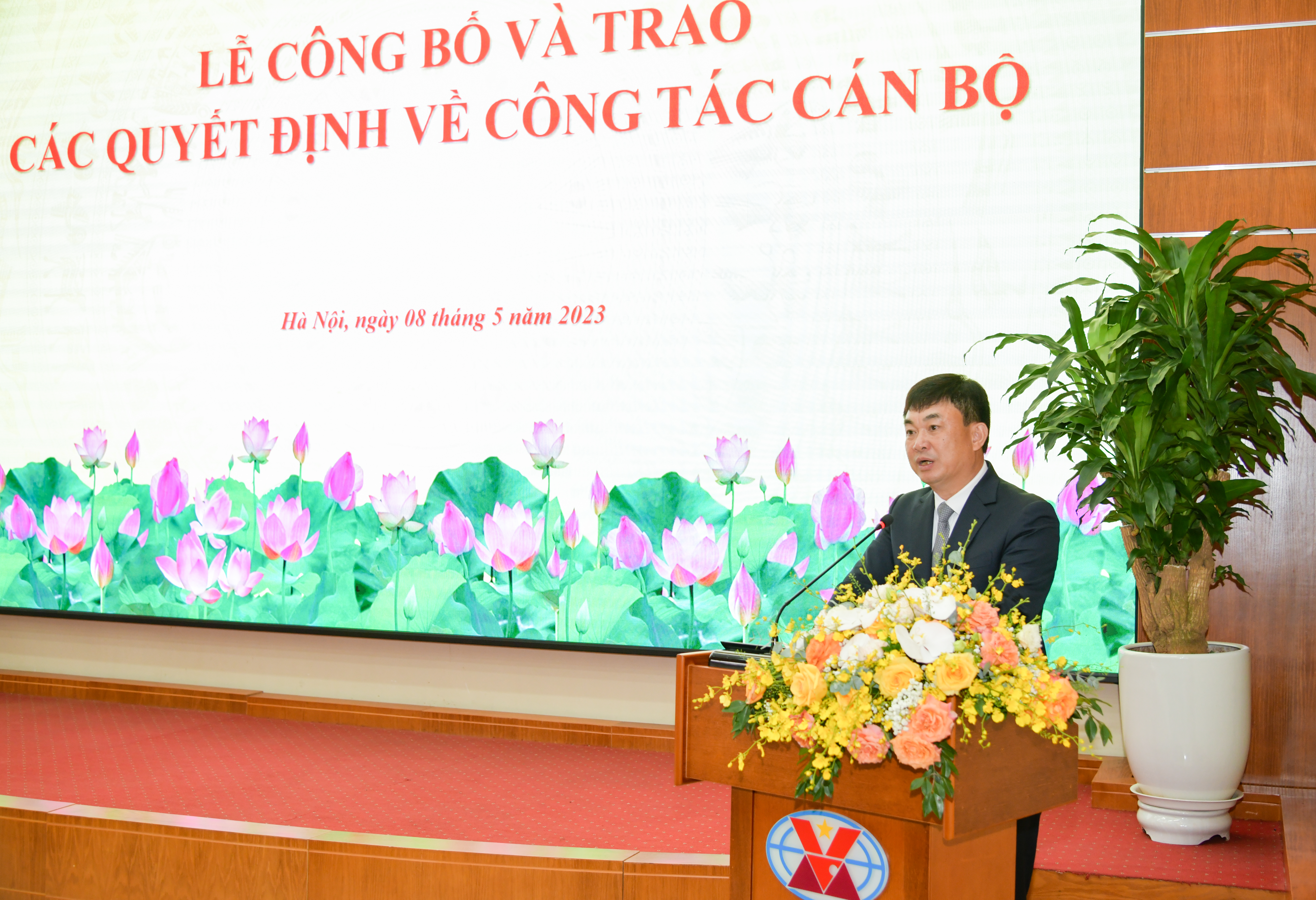 Công bố quyết định bổ nhiệm đồng chí Ngô Hoàng Ngân giữ chức vụ Chủ tịch HĐTV Tập đoàn Công nghiệp Than - Khoáng sản Việt Nam - Ảnh 6