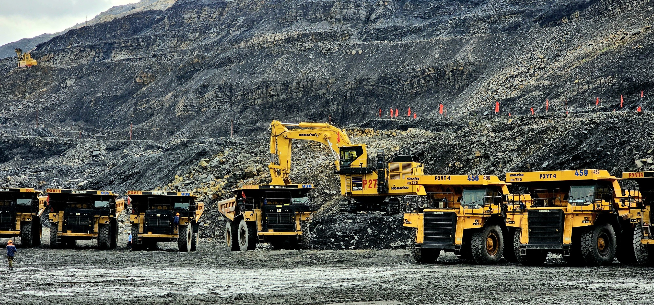 Khởi công dự án cải tạo mở rộng nâng công suất mỏ than Cao Sơn - Ảnh 2