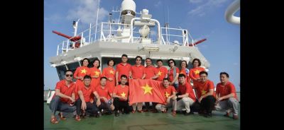 Chủ tịch Công đoàn Công ty vinh dự, tự hào được tham gia đoàn công tác số 10 thăm quân dân huyện đảo Trường Sa