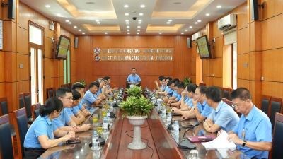 Công ty tổ chức hội nghị công bố các quyết định luân chuyển, điều động, bổ nhiệm cán bộ