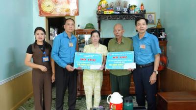 Công ty Kho vận Cẩm Phả chung tay tương trợ, ấm áp tình đồng nghiệp dành cho người lao động