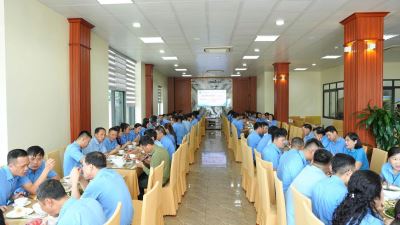 Bữa cơm Công đoàn - Bữa cơm chia sẻ, yêu thương