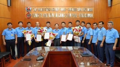 Hội nghị công bố các quyết định luân chuyển, điều động, bổ nhiệm cán bộ dịp 01/9