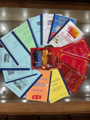 Đảng bộ Công ty Kho vận và cảng Cẩm Phả: Sôi nổi, trách nhiệm tham gia Cuộc thi viết chính luận bảo vệ nền tảng tư tưởng của Đảng