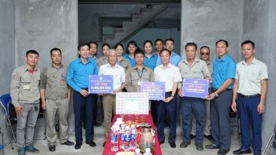 Mỗi “Mái ấm Công đoàn” được trao - Thêm niềm vui, niềm tin với gia đình người lao động 