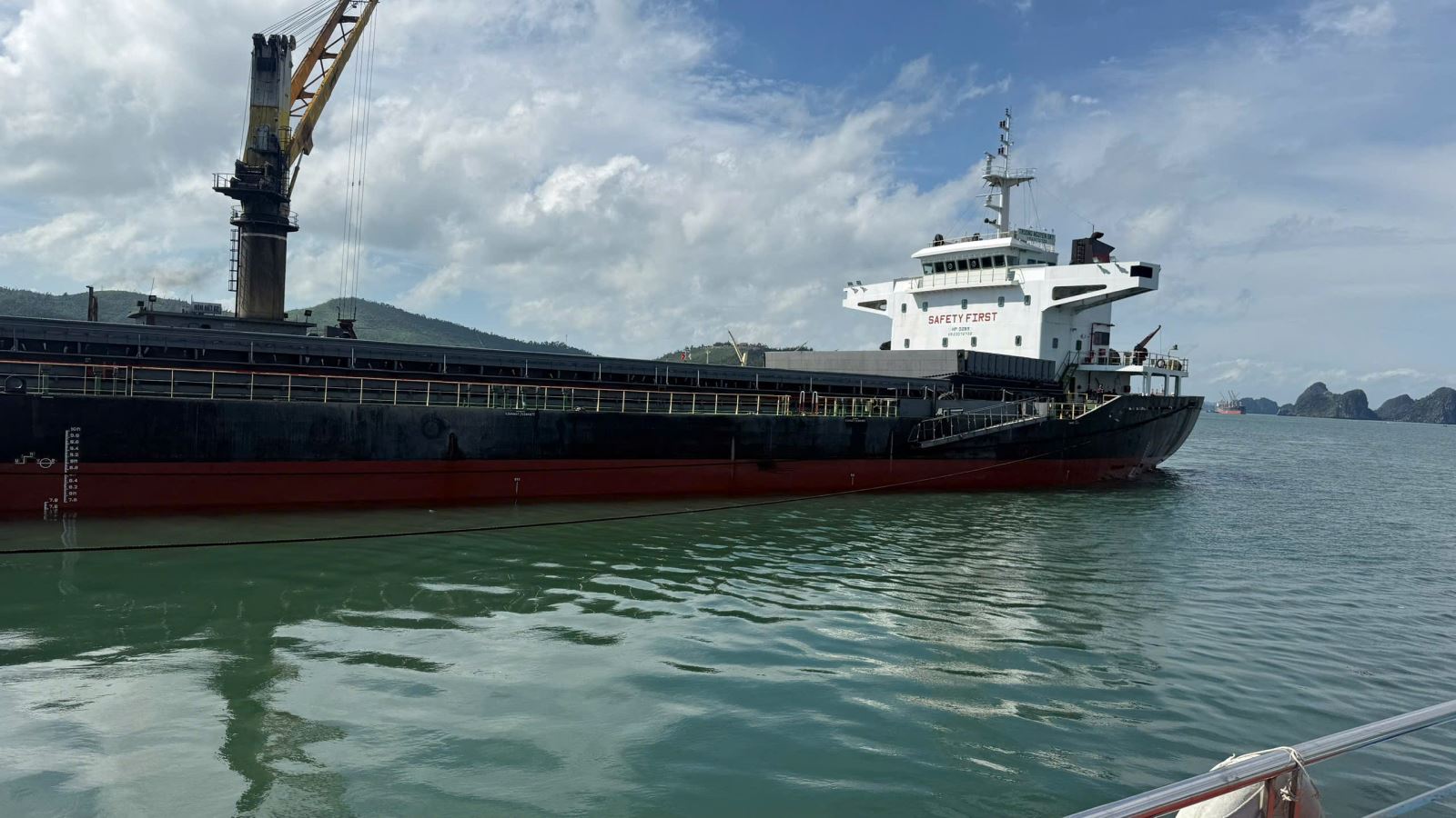 Phân xưởng Giao nhận than tăng cường công tác kiểm tra, giám sát tại các khu vực sản xuất