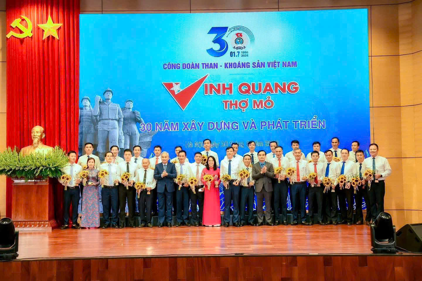 Công ty vinh dự có 2 cá nhân được vinh danh tại chương trình 