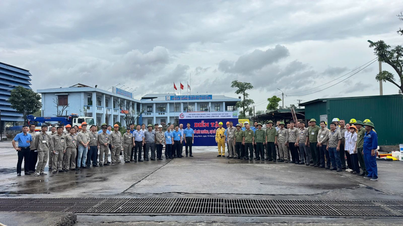 Công ty chủ động nâng cao năng lực xử lý các tình huống qua đợt tập huấn và diễn tập ứng phó sự cố tràn dầu năm 2026